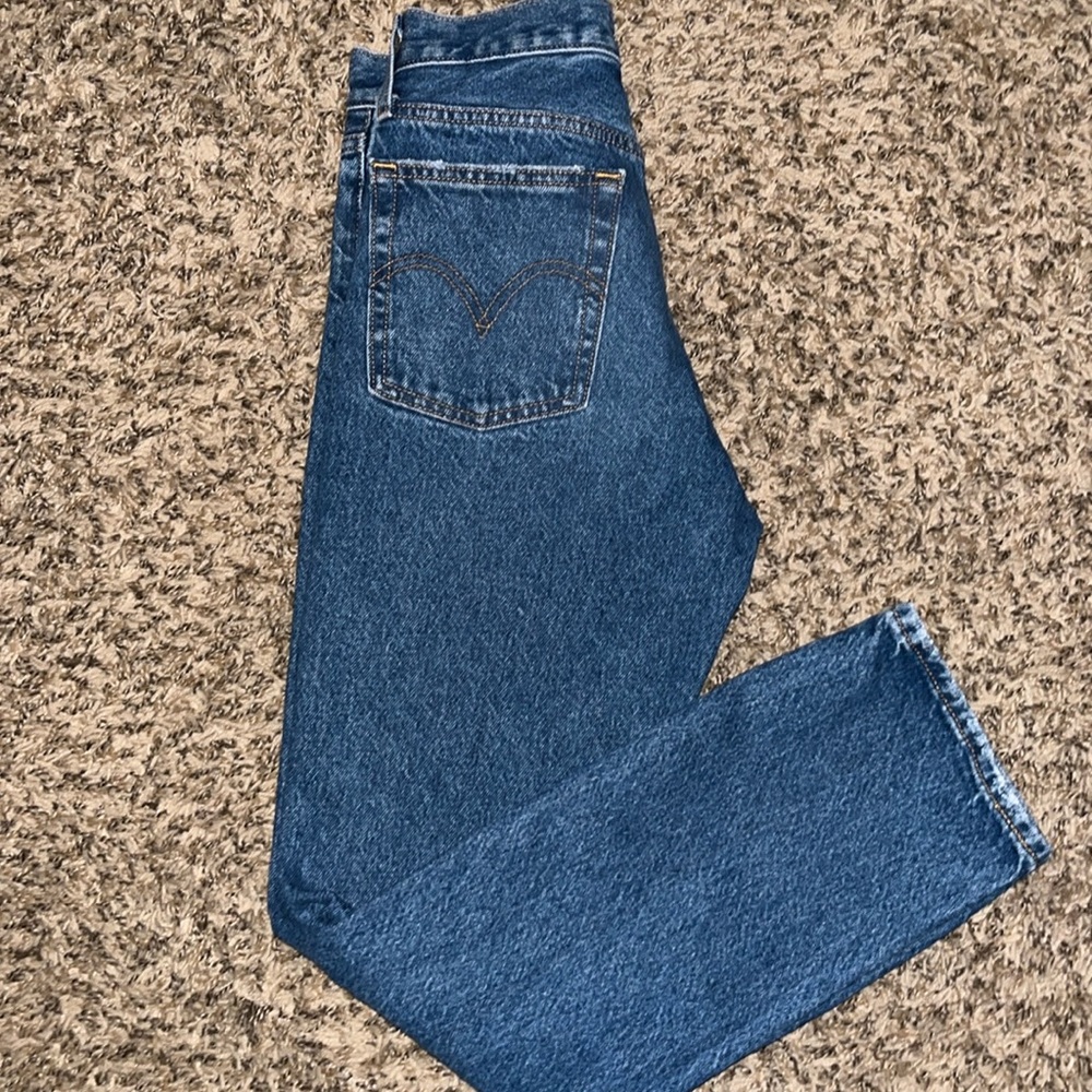 Levi’s wedgie straight jeans